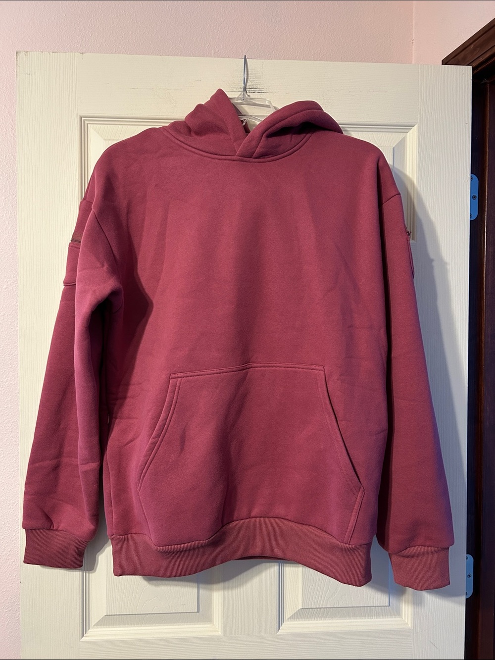 Comfrt Travel Essentials Hoodie Berry Cozy Pullover Hoodie Medium